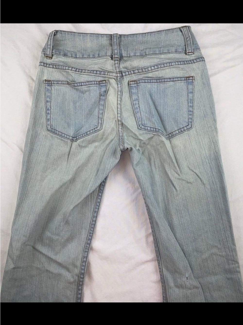 Jeans - Picture 8 of 12